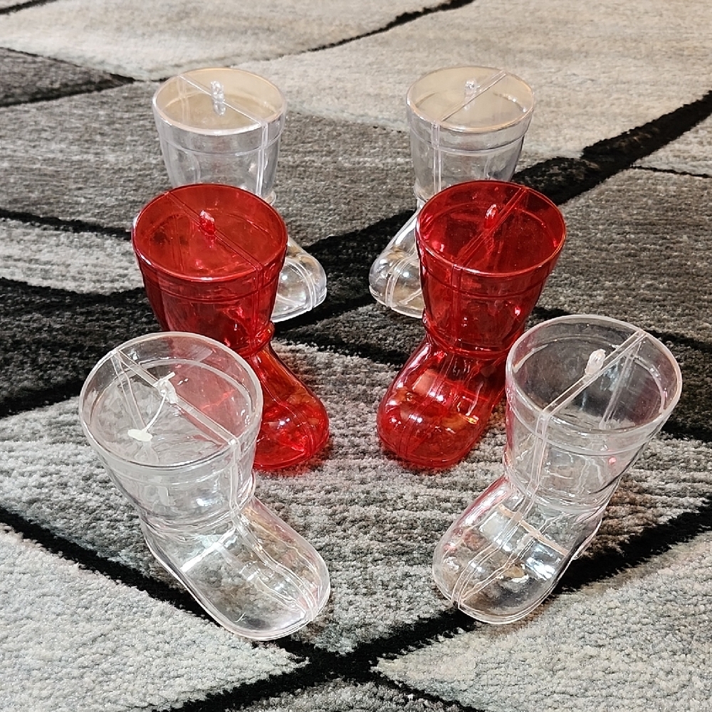 VINTAGE 6 PC SANTA'S BOOTS PLASTIC FILLABLE 4" CHRISTMAS ORNAMENTS PRICE FIRM